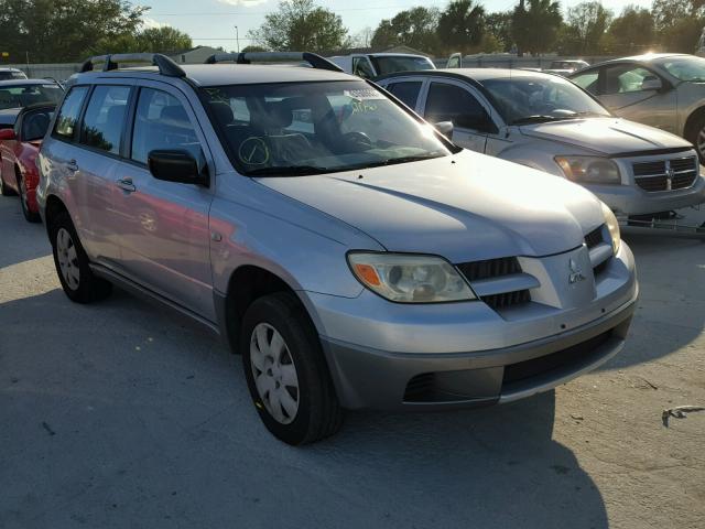 JA4LX31F25U006891 - 2005 MITSUBISHI OUTLANDER SILVER photo 1