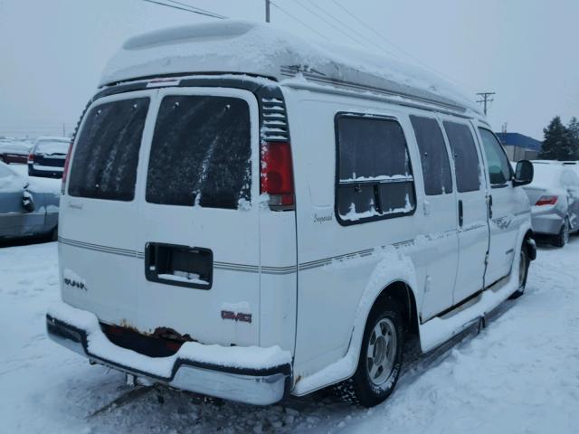 1GDFG15R4W1105643 - 1998 GMC SAVANA RV WHITE photo 4