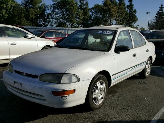 1Y1SK5367PZ015869 - 1993 GEO PRIZM BASE WHITE photo 2
