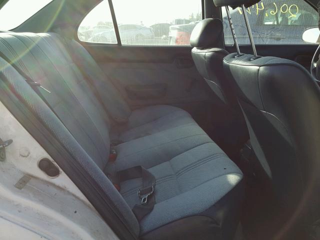 1Y1SK5367PZ015869 - 1993 GEO PRIZM BASE WHITE photo 6