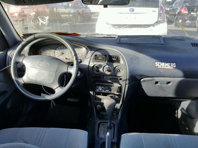 1Y1SK5367PZ015869 - 1993 GEO PRIZM BASE WHITE photo 9