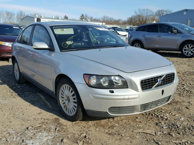 YV1MS382842010606 - 2004 VOLVO S40 2.4I SILVER photo 1