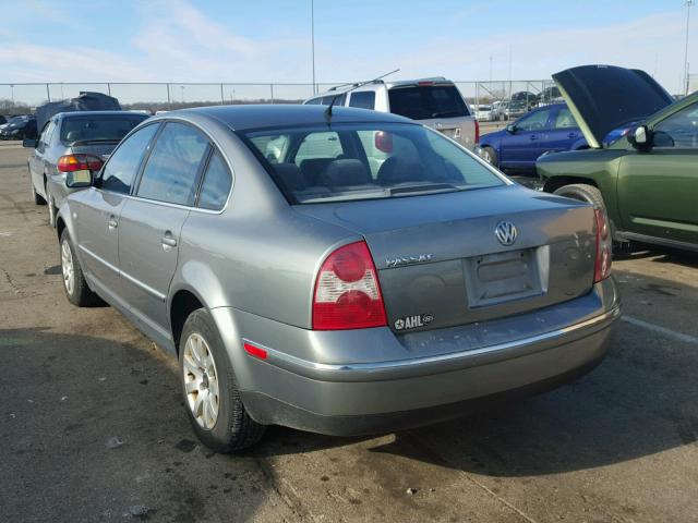 WVWPD63B83P034587 - 2003 VOLKSWAGEN PASSAT GLS GRAY photo 3