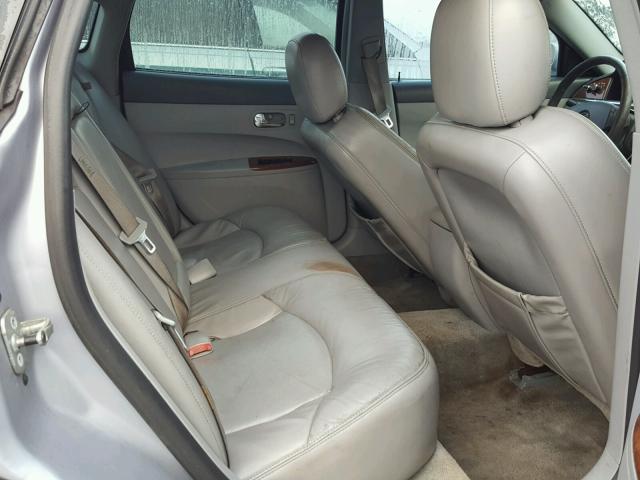 2G4WD532651244218 - 2005 BUICK LACROSSE C SILVER photo 6