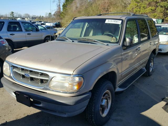 1FMZU32E1WZC30183 - 1998 FORD EXPLORER TAN photo 2