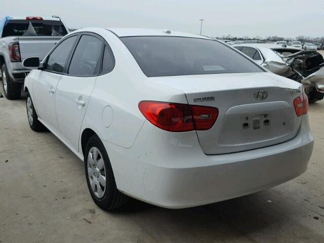 KMHDU46D98U474603 - 2008 HYUNDAI ELANTRA GL WHITE photo 3