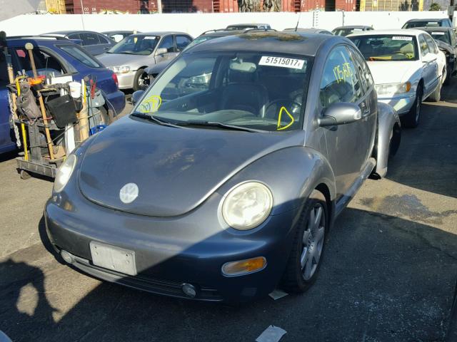 3VWDD21C23M438821 - 2003 VOLKSWAGEN NEW BEETLE GRAY photo 2