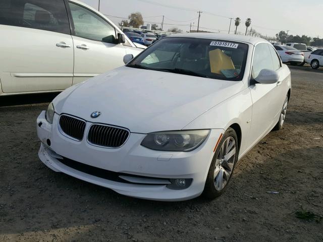 WBADW7C52BE443432 - 2011 BMW 328 I SULE WHITE photo 2