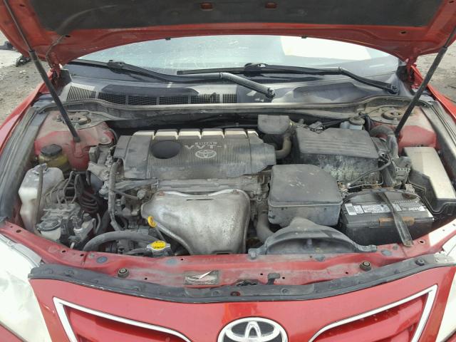 4T1BF3EK6AU035358 - 2010 TOYOTA CAMRY BASE RED photo 7