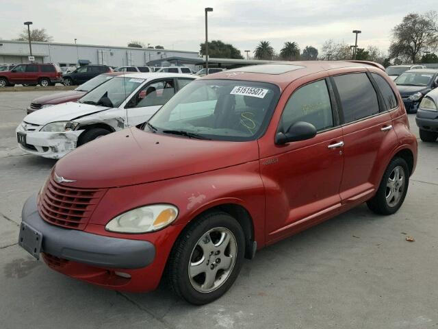 3C8FY68B82T227100 - 2002 CHRYSLER PT CRUISER RED photo 2