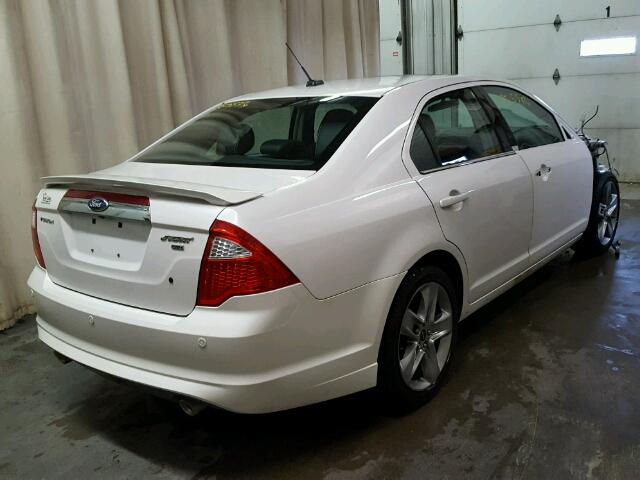 3FAHP0DC2BR250626 - 2011 FORD FUSION SPO WHITE photo 4