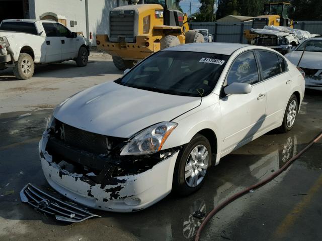 1N4AL2AP7AN506518 - 2010 NISSAN ALTIMA BAS WHITE photo 2