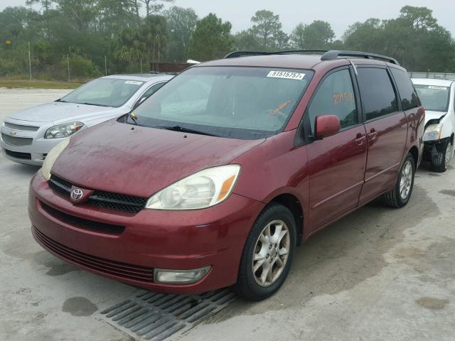 5TDZA22C64S023700 - 2004 TOYOTA SIENNA XLE BURGUNDY photo 2