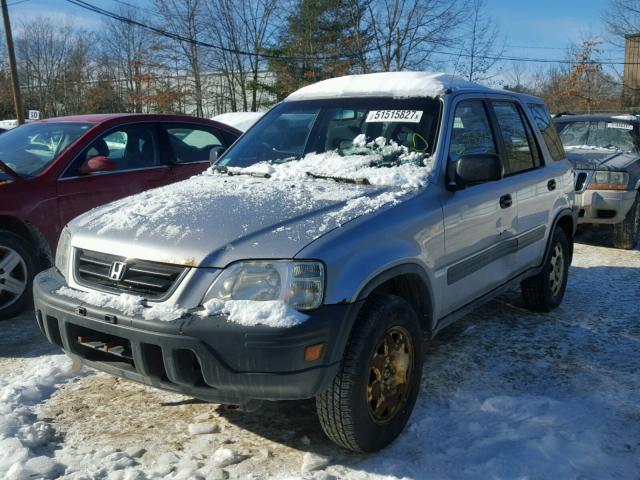 JHLRD18441C026421 - 2001 HONDA CR-V LX SILVER photo 2