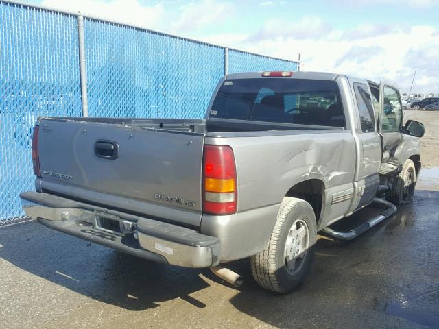 2GCEC19V0Y1160915 - 2000 CHEVROLET SILVERADO GRAY photo 4