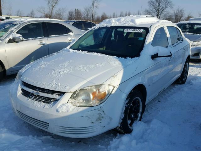 1G1AL58F787126370 - 2008 CHEVROLET COBALT LT WHITE photo 2