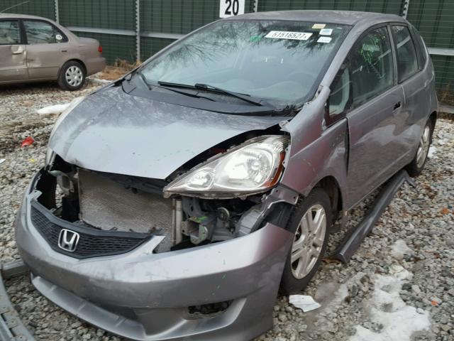 JHMGE8G43AC033869 - 2010 HONDA FIT SPORT SILVER photo 2