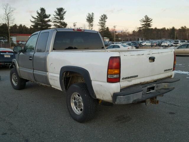 1GTHK29U81E184428 - 2001 GMC SIERRA K25 GRAY photo 3