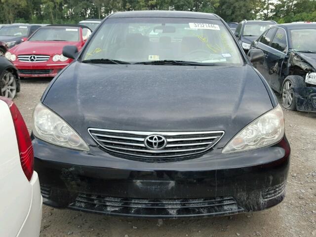 4T1BE32K45U065469 - 2005 TOYOTA CAMRY LE BLACK photo 10