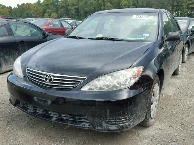 4T1BE32K45U065469 - 2005 TOYOTA CAMRY LE BLACK photo 2