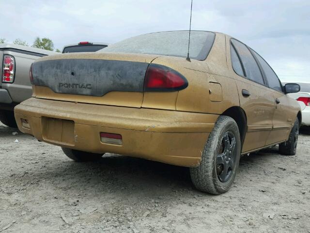 1G2JB52T3T7534953 - 1996 PONTIAC SUNFIRE SE GOLD photo 4