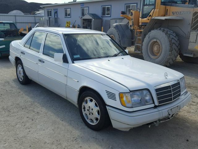 WDBEB31E4SC186962 - 1995 MERCEDES-BENZ E 300D WHITE photo 1