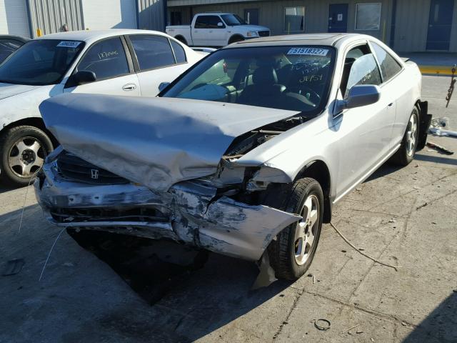 1HGCG2257YA010741 - 2000 HONDA ACCORD EX SILVER photo 2