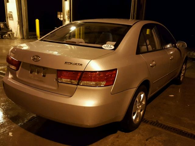 KMHET46C86A139863 - 2006 HYUNDAI SONATA GL SILVER photo 4