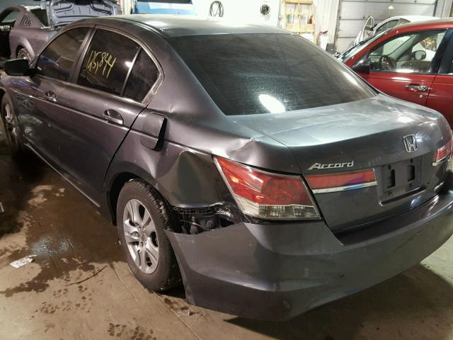 1HGCP2F69BA003610 - 2011 HONDA ACCORD SE GRAY photo 3