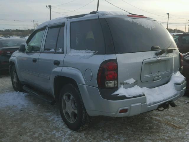 1GNDT13S082178980 - 2008 CHEVROLET TRAILBLAZE SILVER photo 3