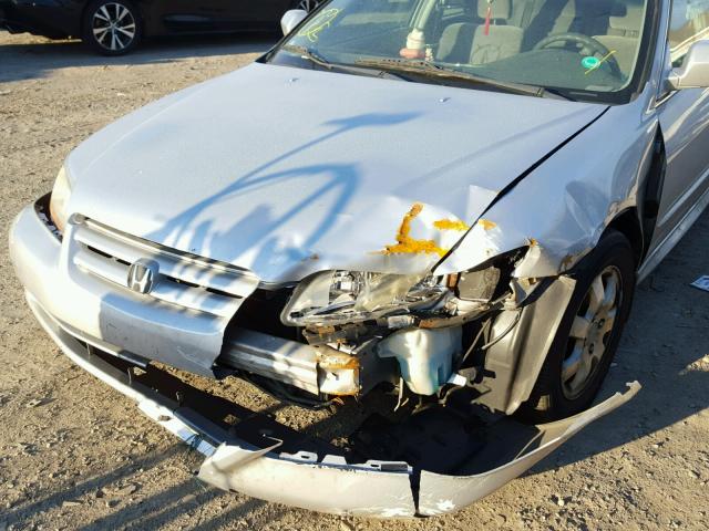 1HGCG56642A118021 - 2002 HONDA ACCORD EX SILVER photo 9