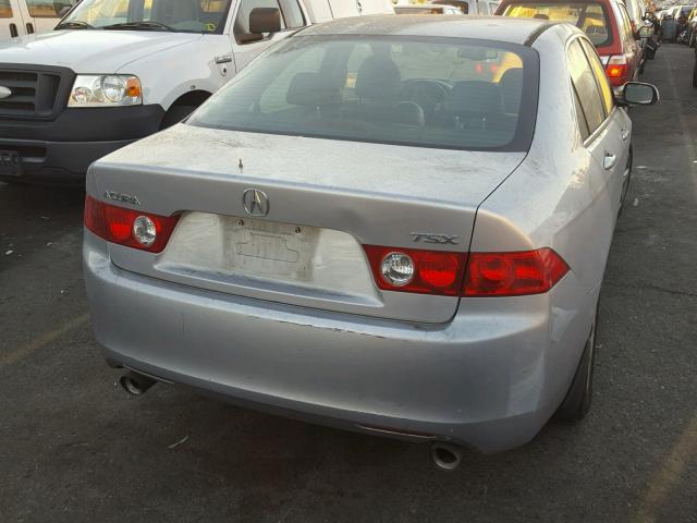 JH4CL96864C008953 - 2004 ACURA TSX SILVER photo 4