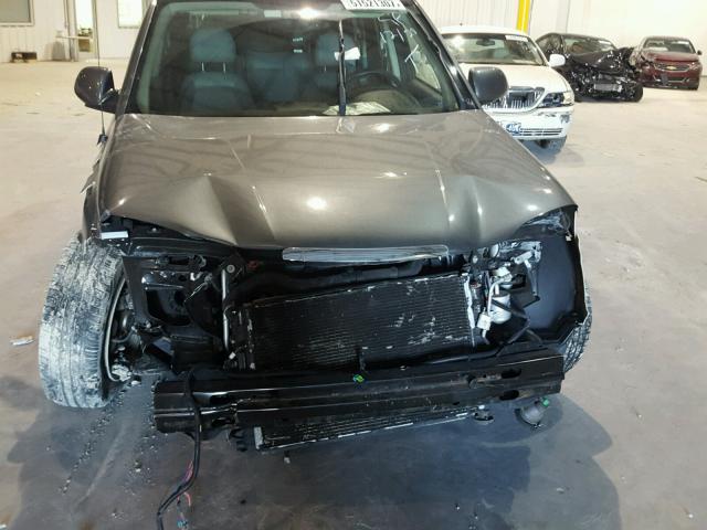 5GZCZ53467S879662 - 2007 SATURN VUE GRAY photo 7