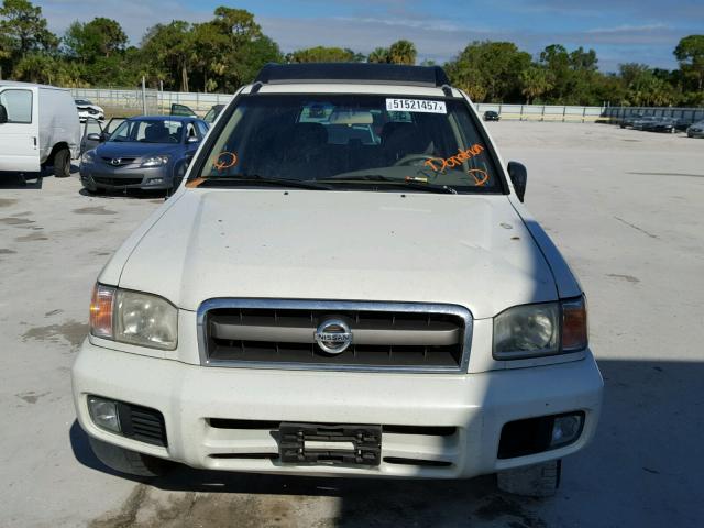 JN8DR09X44W808687 - 2004 NISSAN PATHFINDER WHITE photo 9