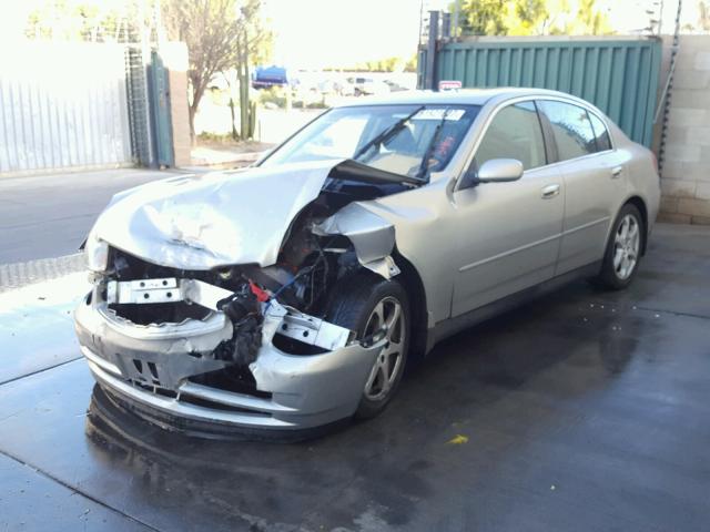 JNKCV51E94M113190 - 2004 INFINITI G35 SILVER photo 2