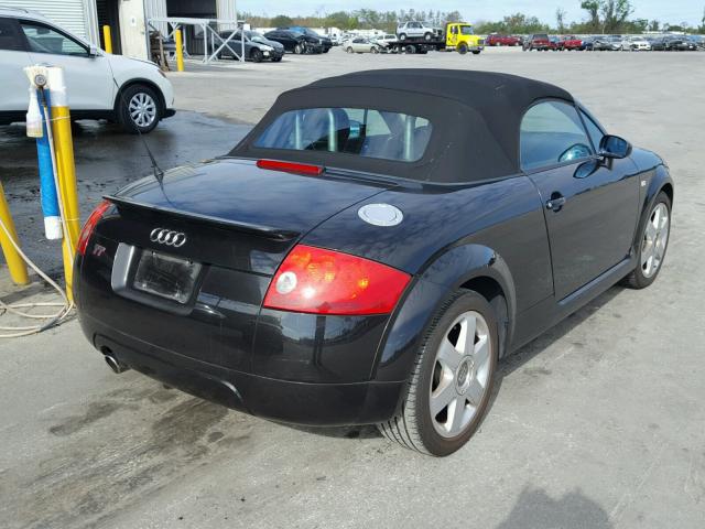 TRUTC28N421014843 - 2002 AUDI TT BLACK photo 4