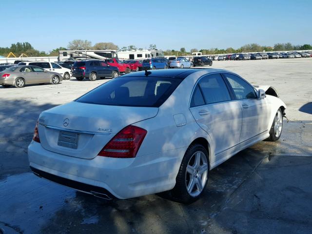 WDDNG8GBXBA397212 - 2011 MERCEDES-BENZ S 550 4MAT WHITE photo 4