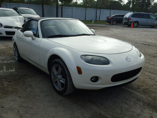 JM1NC25F880154103 - 2008 MAZDA MX-5 MIATA WHITE photo 1