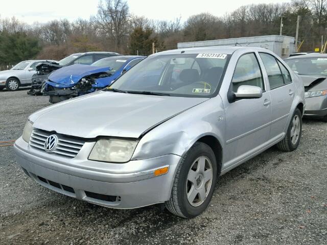 3VWSC29M4YM184818 - 2000 VOLKSWAGEN JETTA GLS SILVER photo 2