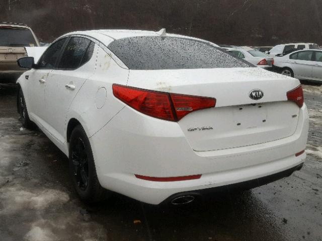 KNAGM4A78D5306312 - 2013 KIA OPTIMA LX WHITE photo 3