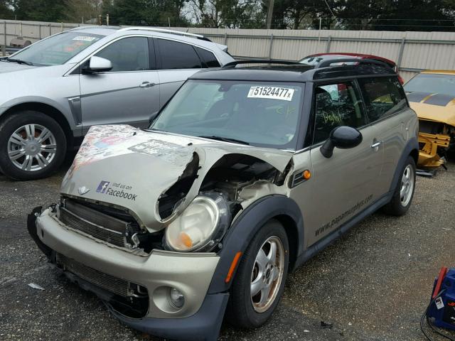 WMWZF3C58BTY00140 - 2011 MINI COOPER CLU SILVER photo 2