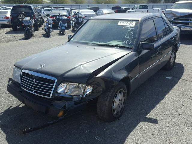 WDBEA34E8SC155440 - 1995 MERCEDES-BENZ E 420 BASE GRAY photo 2