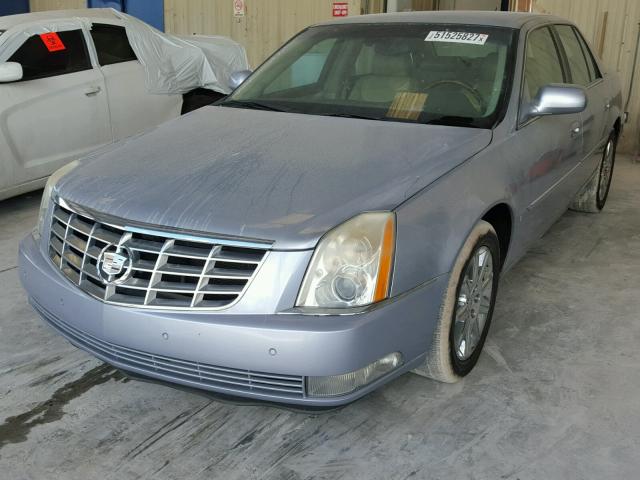 1G6KD57Y86U170245 - 2006 CADILLAC DTS BLUE photo 2