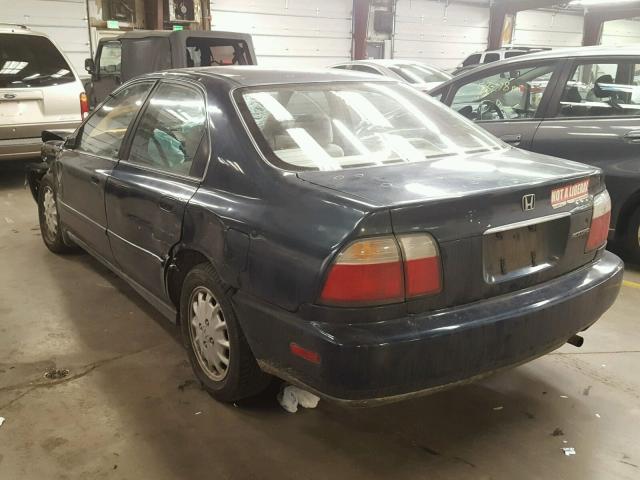 1HGCD5652TA223545 - 1996 HONDA ACCORD EX GREEN photo 3