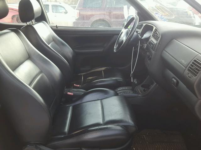 3VWDC21V91M817073 - 2001 VOLKSWAGEN CABRIO GLX 银色 照片 5