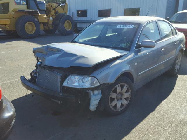 WVWTH63B03P336443 - 2003 VOLKSWAGEN PASSAT GLX GRAY photo 2