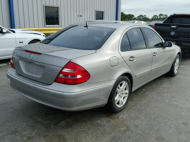 WDBUF65J64A526085 - 2004 MERCEDES-BENZ E 320 SILVER photo 4