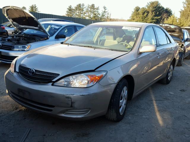 4T1BE32K64U369482 - 2004 TOYOTA CAMRY LE GOLD photo 2