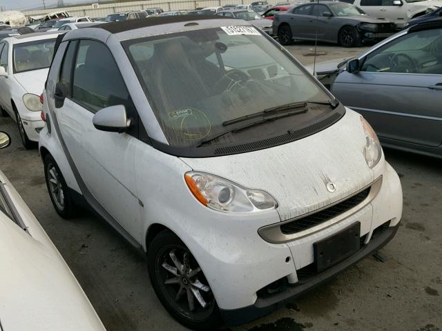 WMEEK31X49K249935 - 2009 SMART FORTWO PAS WHITE photo 1