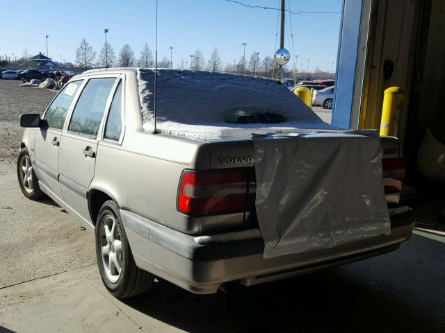 YV1LS5548V1370981 - 1997 VOLVO 850 SILVER photo 3